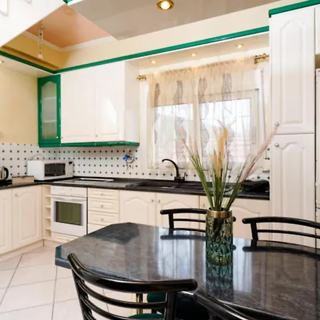 Le Tresor * Skála Kallirákhis